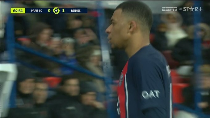 這么早下班？姆巴佩第65分鐘被換下，貢薩洛-拉莫斯替補登場